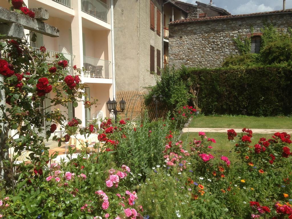 Hostellerie de La Poste Oust Habitación foto